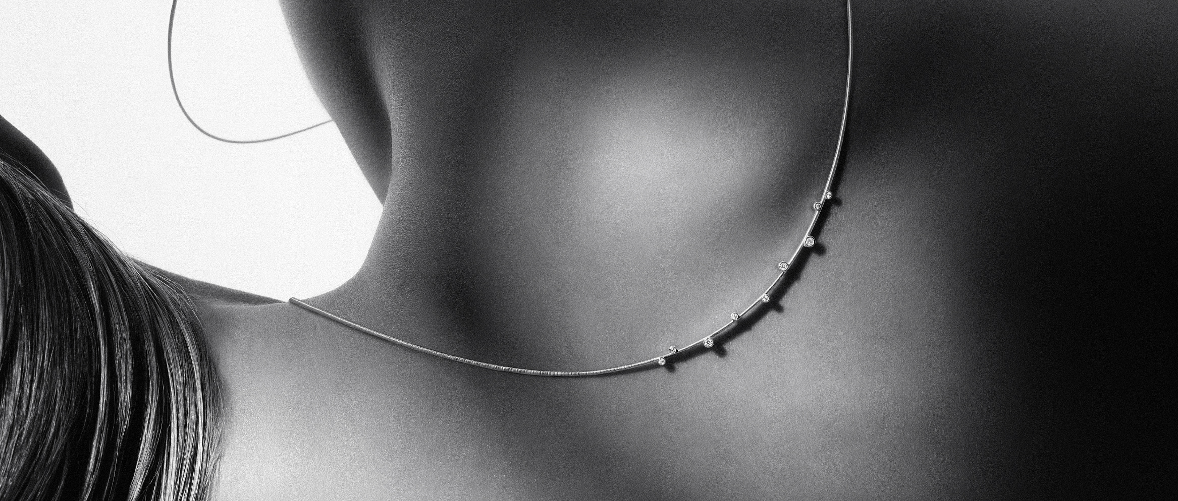 诠释现代珠宝文化的瑰丽力作 