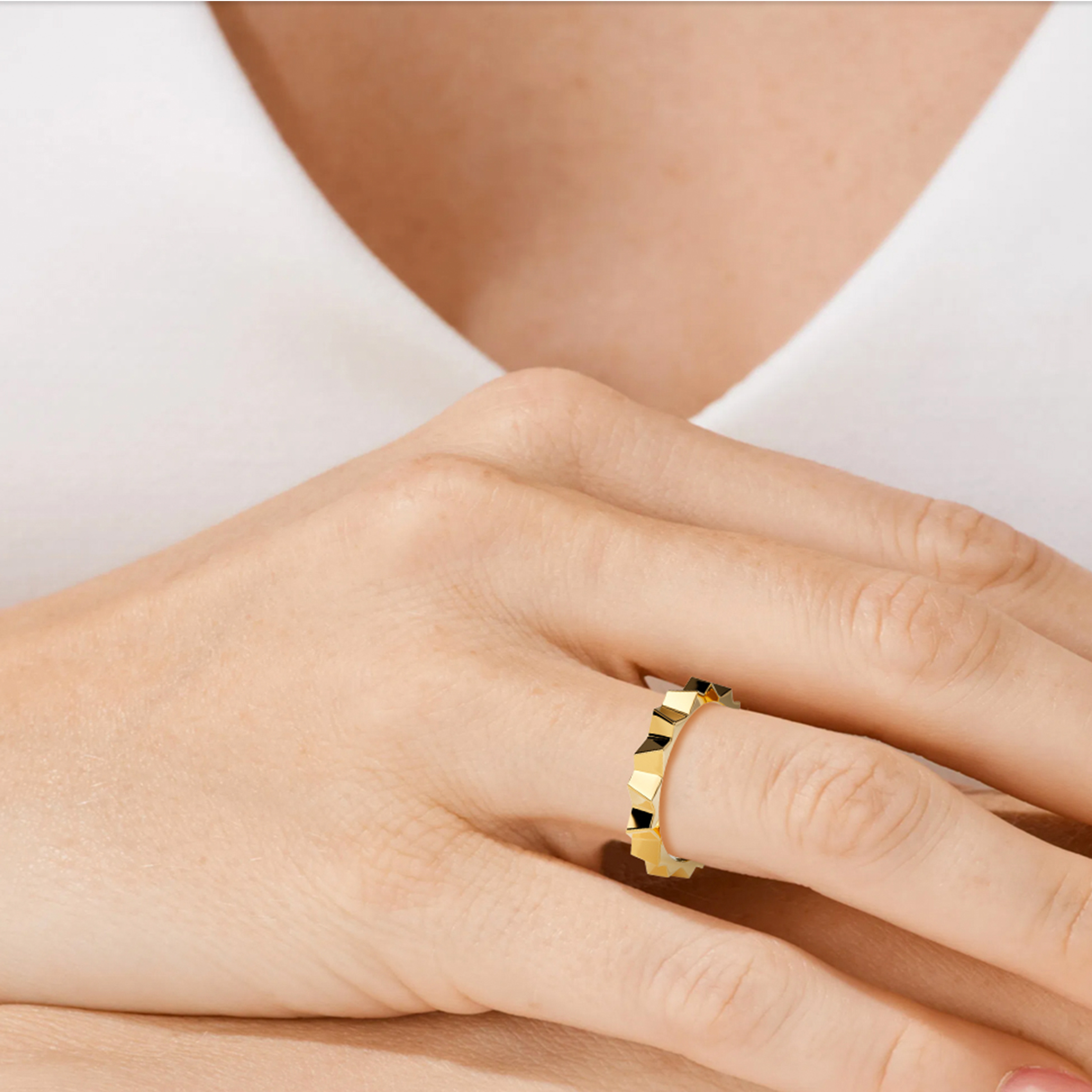 霓星 Vivida Z 型戒指