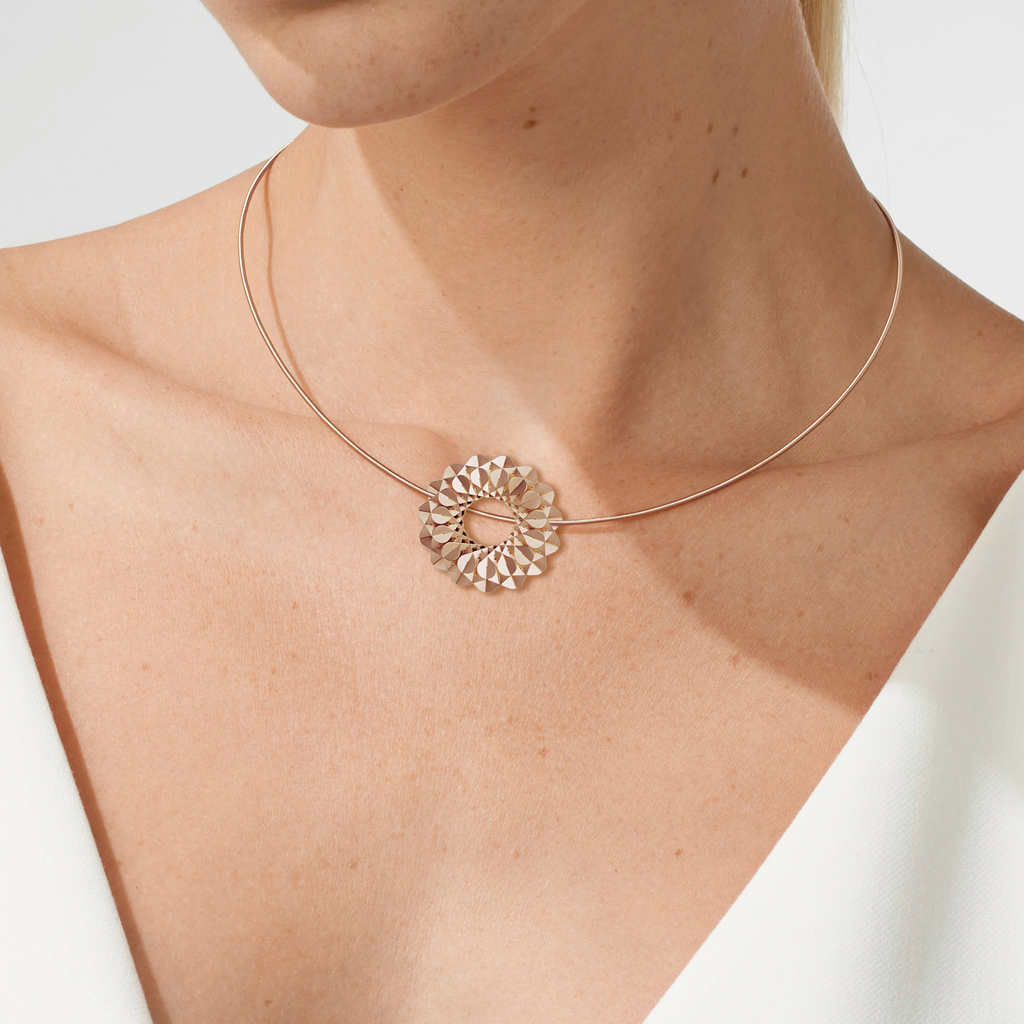 霓星 Phoenix 吊坠