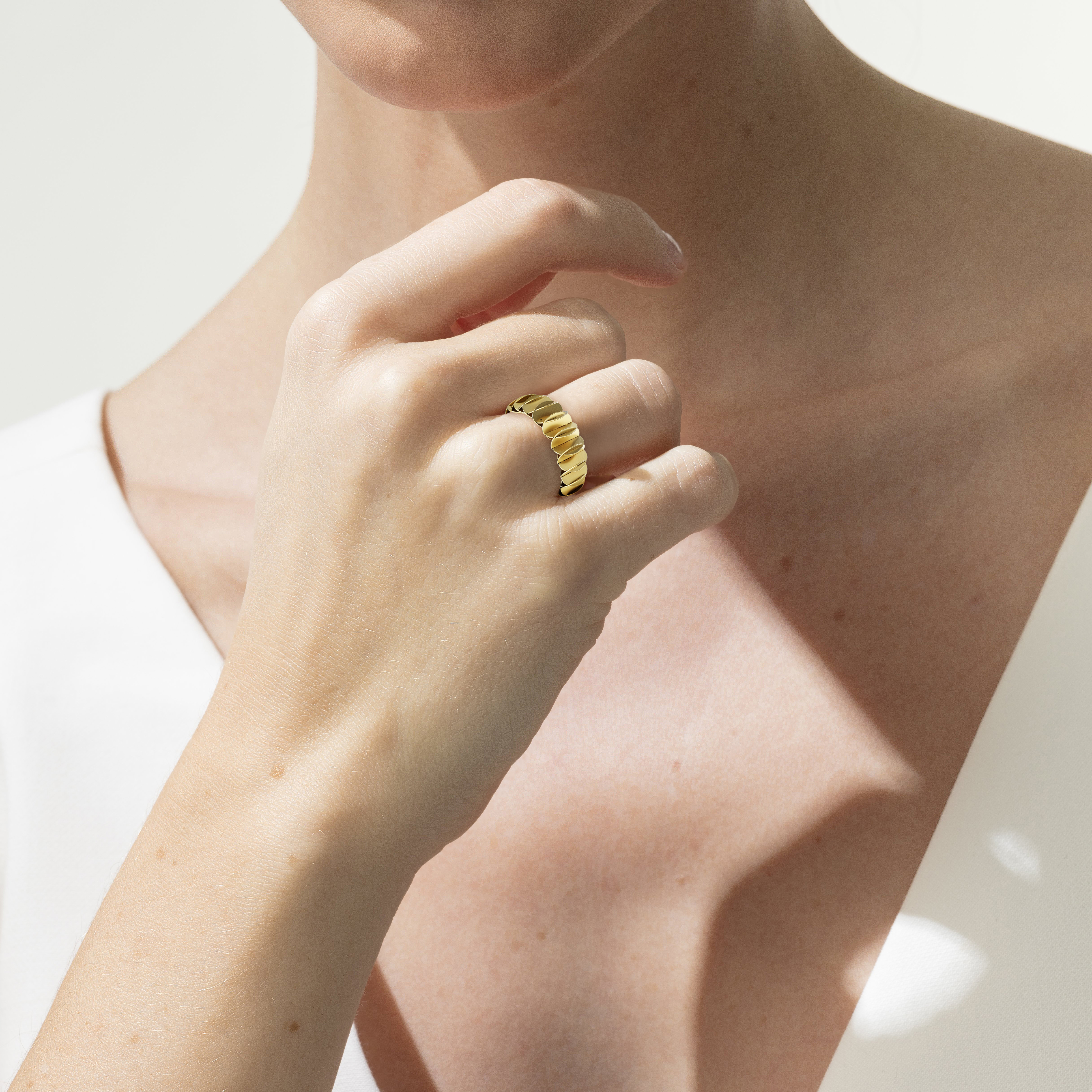 霓星 Phoenix 戒指